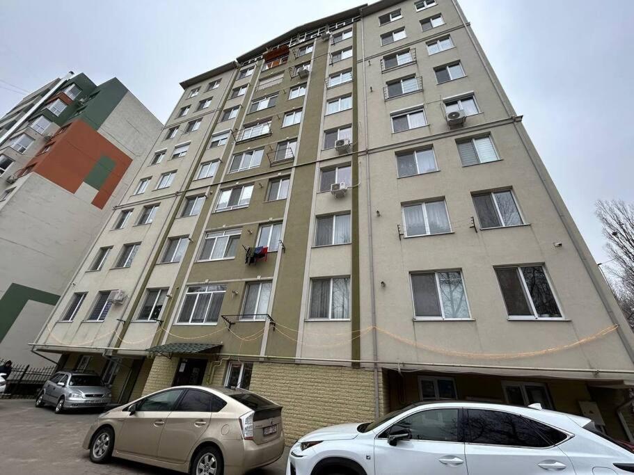 Rich Bunny Apartment Chisinau Exterior foto